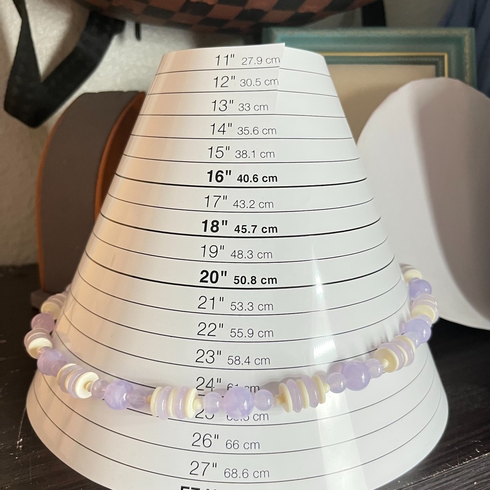 Vintage Retro Lavender Purple Glass & Cream Resin Beaded Strand Necklace 24" - Picture 9 of 9